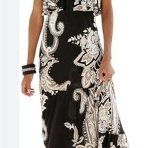 VENUS Black and White Maxi Dress